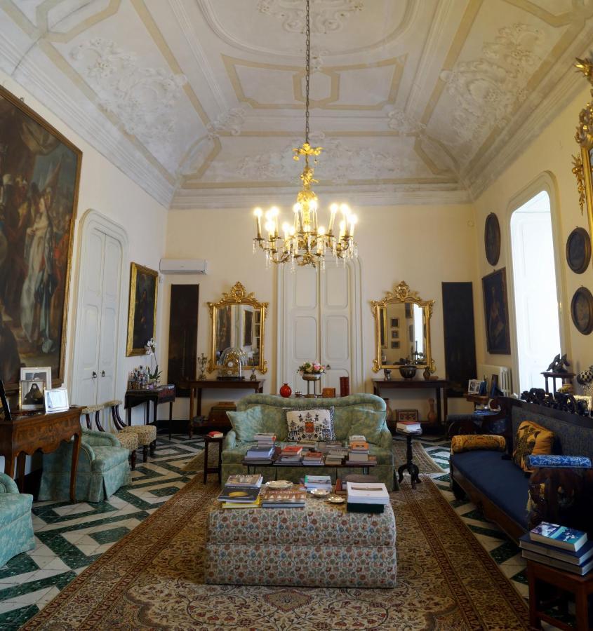 Palazzo Bernardini Suites Lecce Kültér fotó