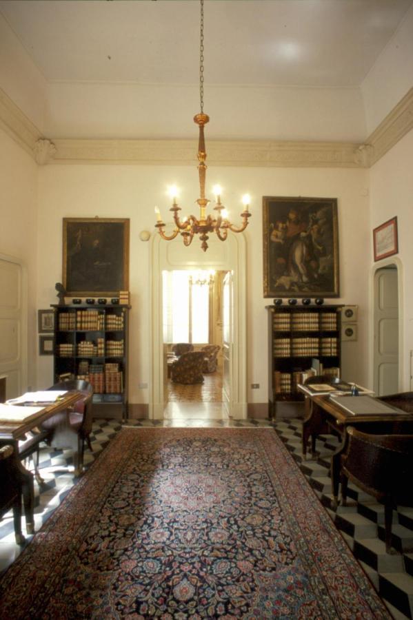 Palazzo Bernardini Suites Lecce Kültér fotó