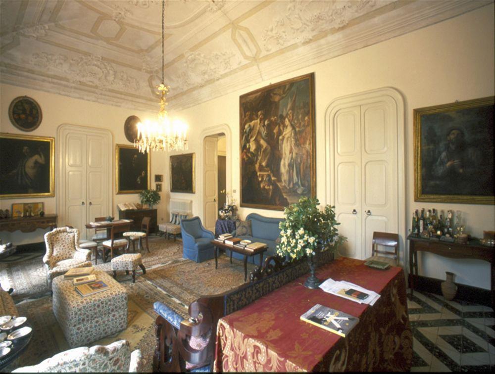 Palazzo Bernardini Suites Lecce Kültér fotó