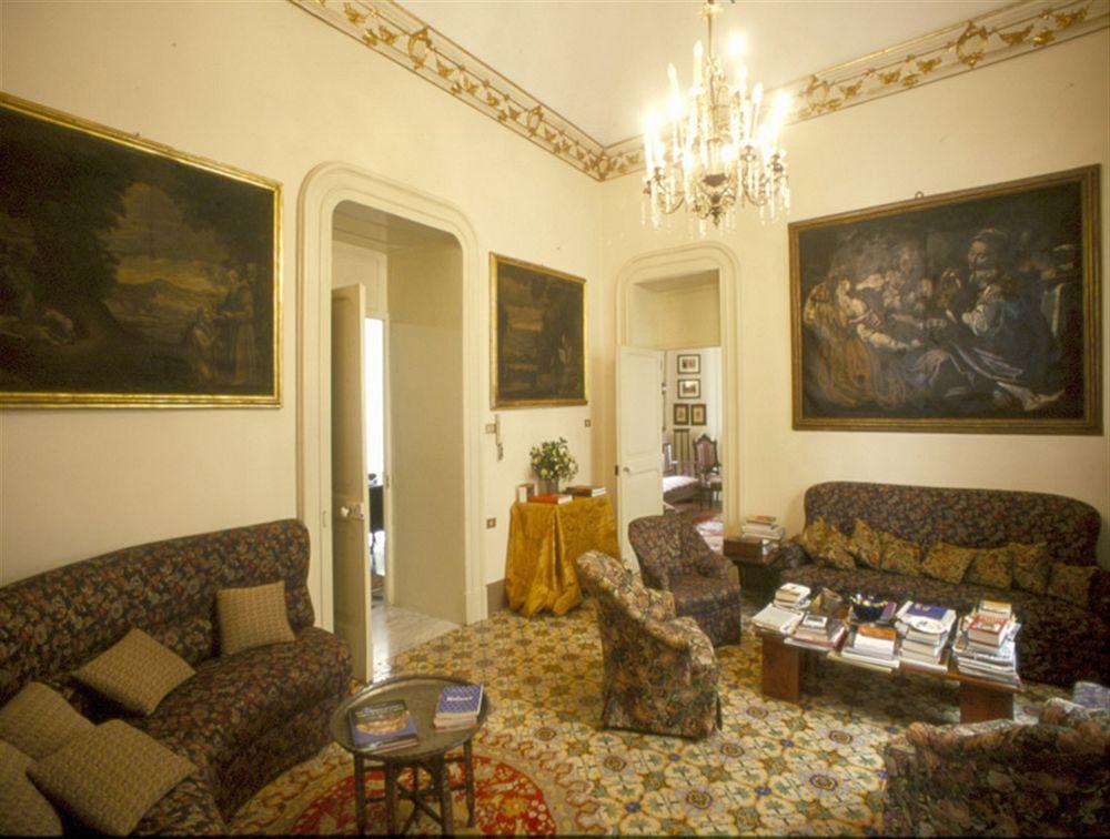 Palazzo Bernardini Suites Lecce Kültér fotó