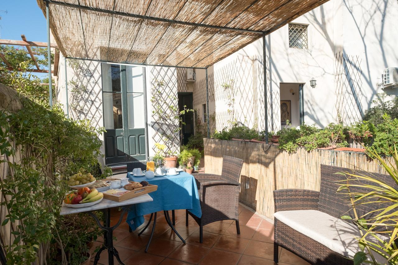 Palazzo Bernardini Suites Lecce Kültér fotó