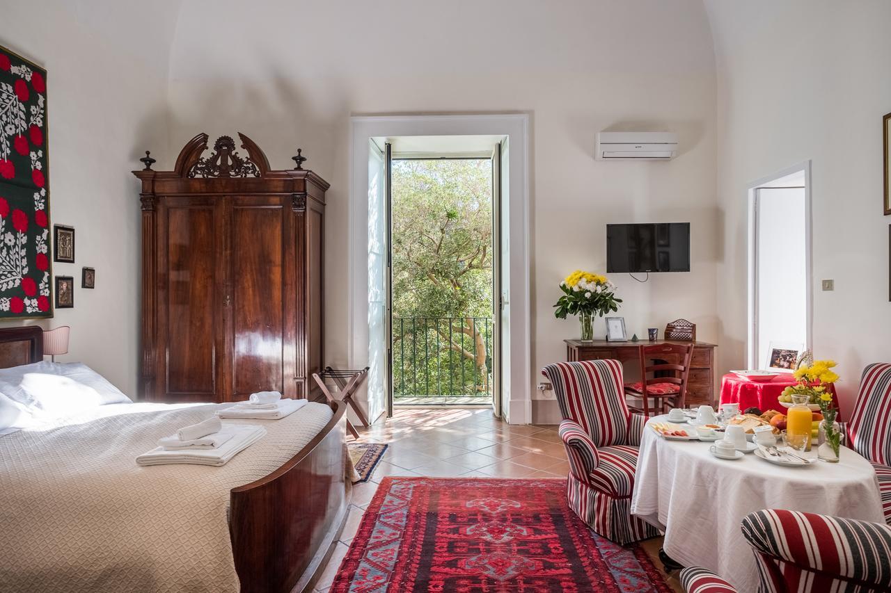 Palazzo Bernardini Suites Lecce Kültér fotó